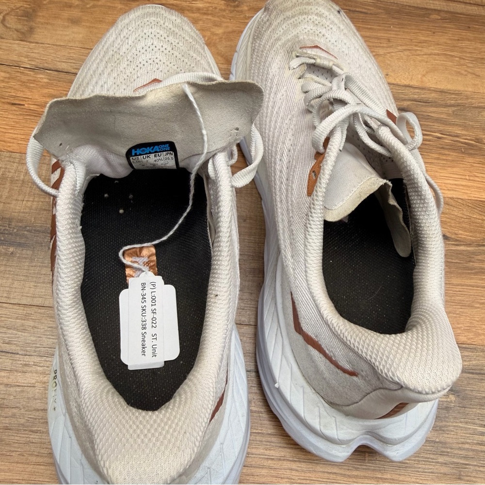 Hoka One One Mach 5 Sneaker Mens Size 8.5B White & Copper Running Shoes - Picture 8 of 8